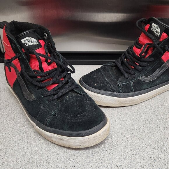 Vans Sk8-Hi 46 MTE DX The North Face Black/Red Sneakers - Picture 1 of 8